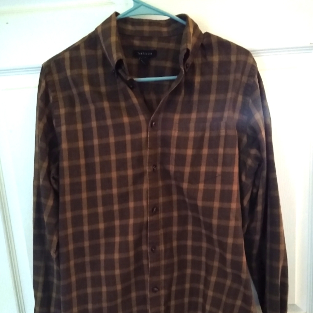 Van Heusen shirt untuckable